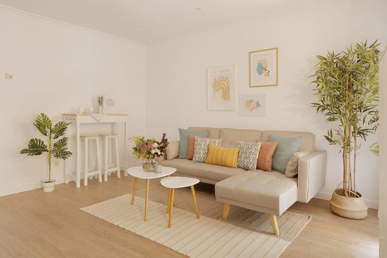 155A - Apartamento Junto Al Puerto Deportivo Χιχόν Εξωτερικό φωτογραφία